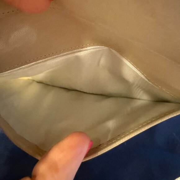 Prada Tri Fold Wallet - Picture 8 of 15